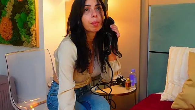 SarraRose online show from February 2025 12:43:01 AM