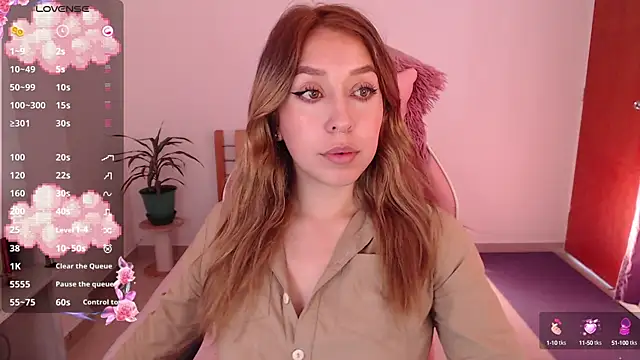 Snapshot of Dahlia__espresso chatting on September 2025 06:24:02 PM Dahlia espresso online show from September 2025 06:24:02 PM