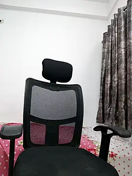 sanaya baby online show from February 2026 05:53:01 PM