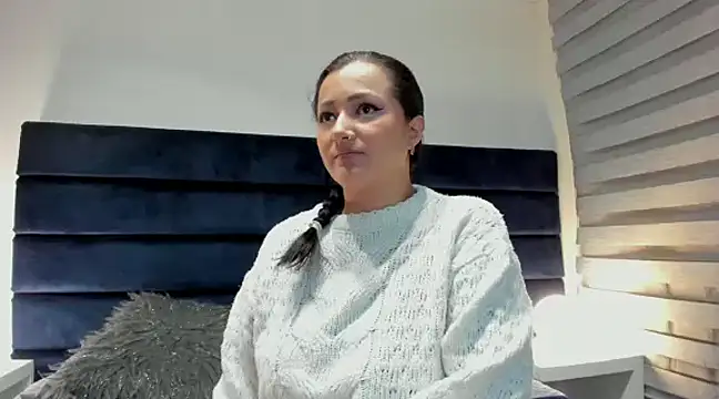 Snapshot of _Cristal_evans chatting on February 2025 07:32:02 AM Cristal evans online show from February 2025 07:32:02 AM