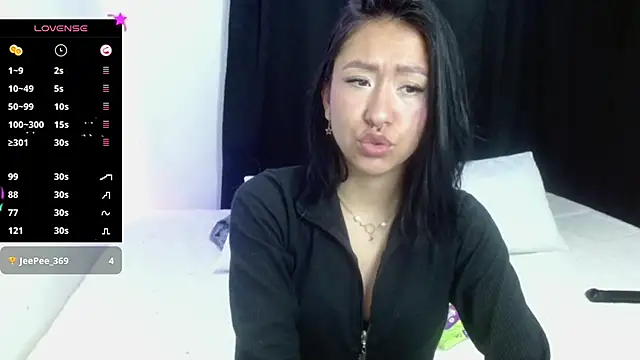 Anne Nicholson online show from December 2024 03:40:02 AM