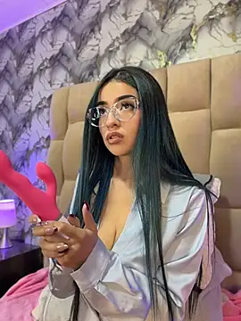 Snapshot of Kristin_Ramirez chatting on June 2026 01:17:02 AM Kristin Ramirez online show from June 2026 01:17:02 AM