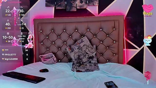 Snapshot of Max_lover1 chatting on January 2025 05:53:01 PM Max lover1 online show from January 2025 05:53:01 PM