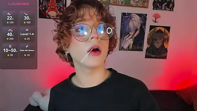 Snapshot of Max_lover1 chatting on September 2025 01:20:02 AM Max lover1 online show from September 2025 01:20:02 AM