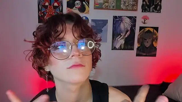 Snapshot of Max_lover1 chatting on September 2025 04:06:01 AM Max lover1 online show from September 2025 04:06:01 AM