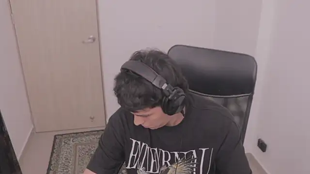 Tony Hoffa online show from October 2025 05:10:02 PM