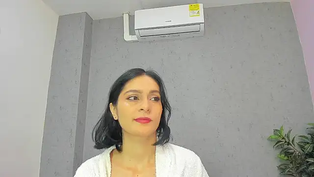 Tiffany mendez online show from January 2026 12:11:01 PM