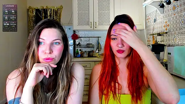 Snapshot of Annie_aww chatting on December 2024 08:36:02 PM Annie aww online show from December 2024 08:36:02 PM