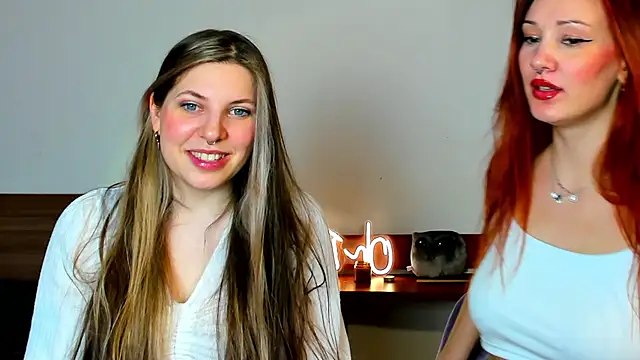 Snapshot of Annie_aww chatting on February 2025 01:04:01 AM Annie aww online show from February 2025 01:04:01 AM