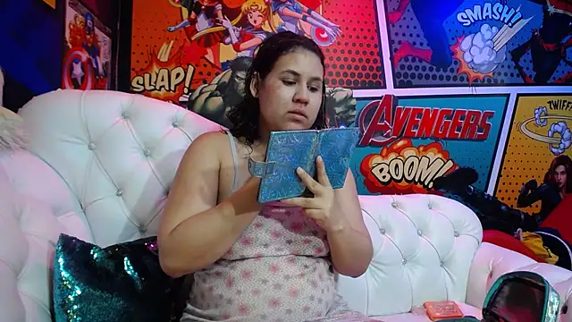 Snapshot of candy_hairy chatting on September 2025 03:17:02 AM candy hairy online show from September 2025 03:17:02 AM