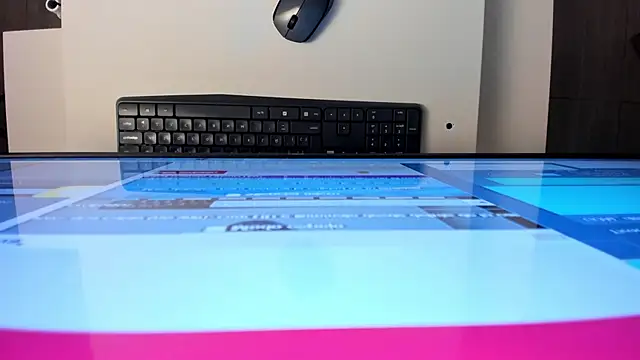 escarleth   online show from March 2025 02:03:01 PM