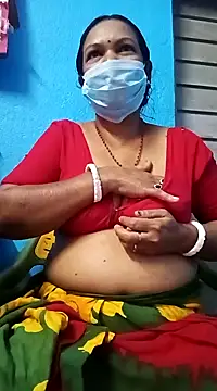 Snapshot of Riyaa_2024 chatting on December 2024 10:38:02 AM Riyaa 2024 online show from December 2024 10:38:02 AM