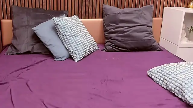 Snapshot of NataliaNightX chatting on December 2024 05:15:02 AM NataliaNightX online show from December 2024 05:15:02 AM