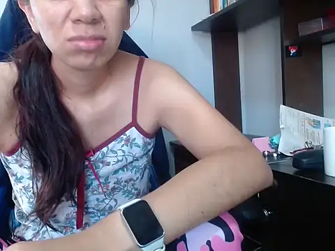 Erotic latina online show from November 2025 12:20:01 PM