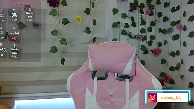 Snapshot of melody_brawns chatting on September 2025 11:48:01 AM melody brawns online show from September 2025 11:48:01 AM