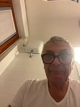 Snapshot of 4n4l1zz4m1 chatting on March 2025 08:28:01 PM 4n4l1zz4m1 online show from March 2025 08:28:01 PM