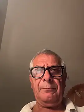 Snapshot of 4n4l1zz4m1 chatting on September 2025 02:01:01 AM 4n4l1zz4m1 online show from September 2025 02:01:01 AM