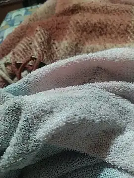 Jhjhipo online show from November 2025 11:03:01 PM