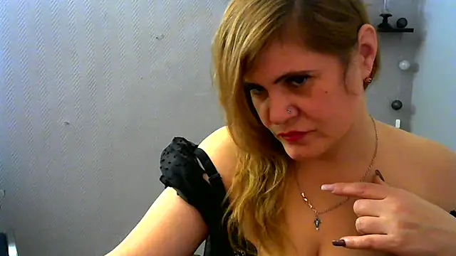 DaniellaKiss online show from January 2025 05:12:01 AM