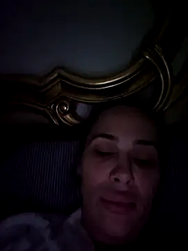 Snapshot of Liilii22 chatting on December 2024 12:56:01 AM Liilii22 online show from December 2024 12:56:01 AM