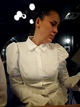 Snapshot of Liilii22 chatting on January 2025 08:16:02 PM Liilii22 online show from January 2025 08:16:02 PM