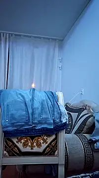 Snapshot of Liilii22 chatting on January 2025 08:50:01 PM Liilii22 online show from January 2025 08:50:01 PM