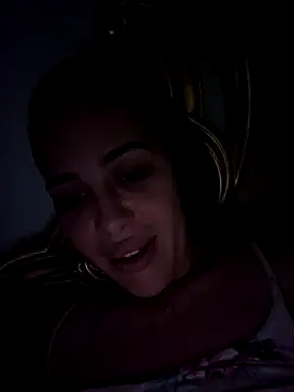 Snapshot of Liilii22 chatting on January 2025 02:51:01 PM Liilii22 online show from January 2025 02:51:01 PM