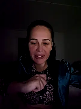 Snapshot of Liilii22 chatting on January 2025 11:56:02 PM Liilii22 online show from January 2025 11:56:02 PM