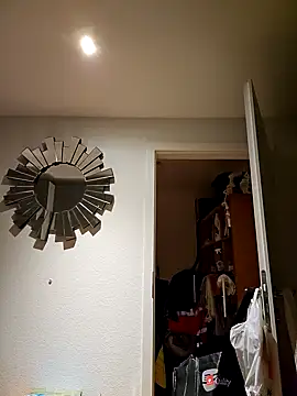 Snapshot of Liilii22 chatting on February 2025 01:00:02 AM Liilii22 online show from February 2025 01:00:02 AM