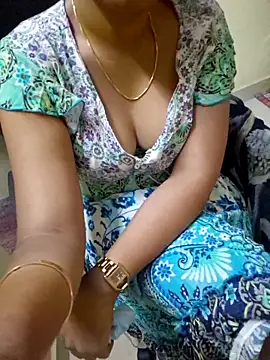 Snapshot of Roja-Telugu777 chatting on March 2025 03:30:02 PM Roja-Telugu777 online show from March 2025 03:30:02 PM