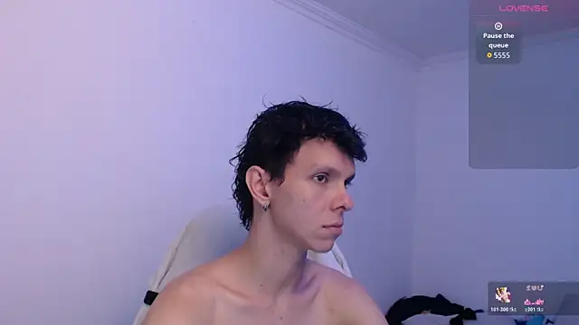 bryamado69 online show from April 2026 12:06:01 AM