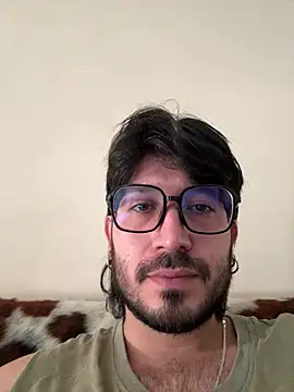 Snapshot of Ackerman_Eren_ chatting on January 2025 04:14:02 PM Ackerman Eren  online show from January 2025 04:14:02 PM