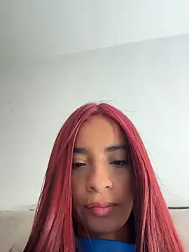 Laura fernandezII online show from January 2026 05:48:01 PM