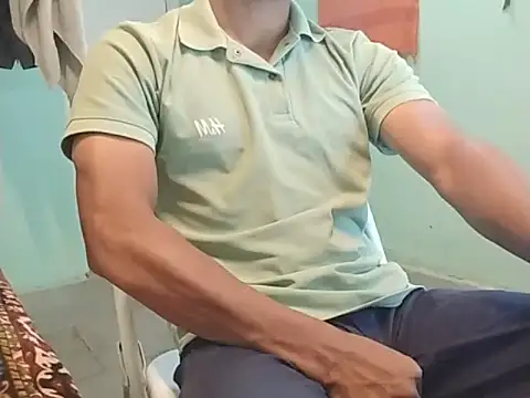 Snapshot of vicky0805 chatting on March 2025 03:54:01 AM vicky0805 online show from March 2025 03:54:01 AM