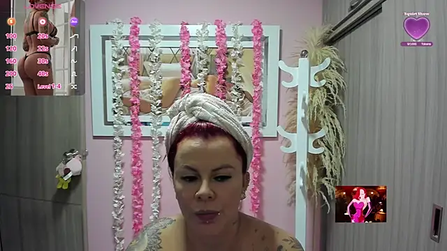 Snapshot of KAROL_MILF chatting on July 2026 10:24:02 PM KAROL MILF online show from July 2026 10:24:02 PM