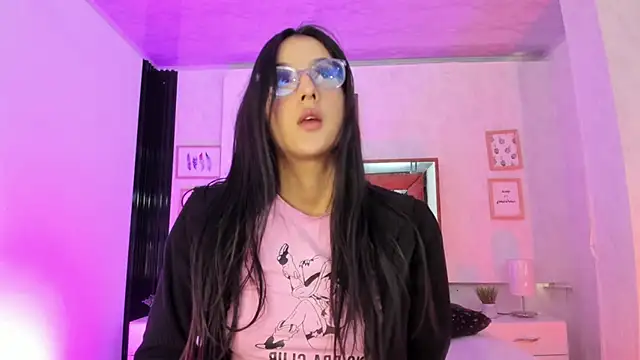 Princess Violett online show from March 2025 02:18:02 PM