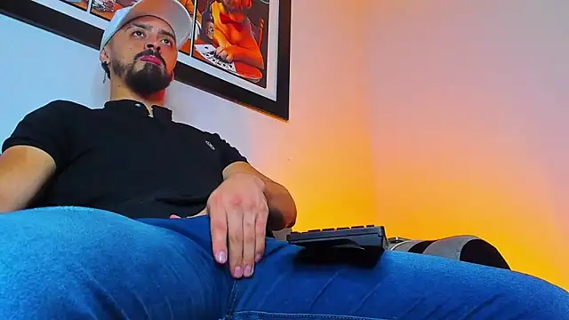 MAXIMUS MASTE3 online show from September 2025 08:01:01 PM