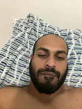 Snapshot of islandvybee55 chatting on January 2025 01:34:02 AM islandvybee55 online show from January 2025 01:34:02 AM