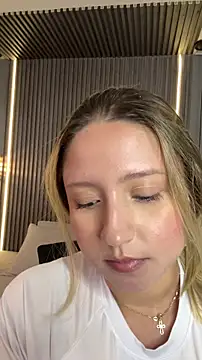 MiaPetit  online show from December 2025 08:38:01 PM