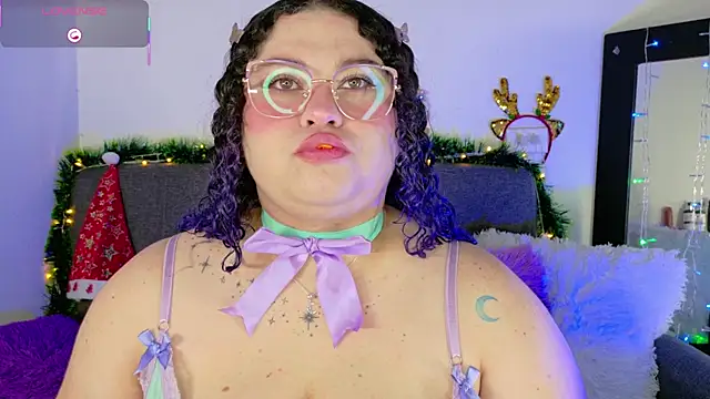 Snapshot of lunitaa0 chatting on December 2025 03:05:01 AM lunitaa0 online show from December 2025 03:05:01 AM