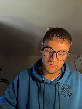 ErPumas126 online show from November 2025 10:26:02 AM