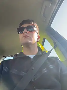 ErPumas126 online show from April 2026 07:00:02 AM