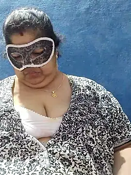 tamilthanushri online show from January 2026 11:42:01 PM