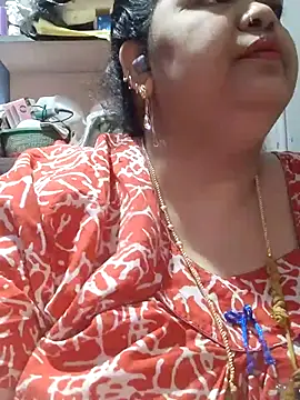 Snapshot of tamilthanushri chatting on May 2026 05:04:01 AM tamilthanushri online show from May 2026 05:04:01 AM