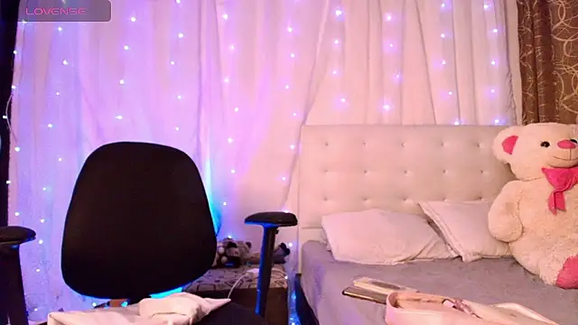 ivonjoness online show from January 2026 03:20:02 AM