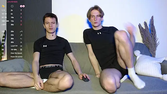 Snapshot of _whitenight_ chatting on December 2024 08:29:01 PM whitenight online show from December 2024 08:29:01 PM