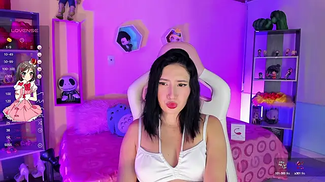 Snapshot of abby_jade chatting on December 2024 06:17:02 PM abby jade online show from December 2024 06:17:02 PM