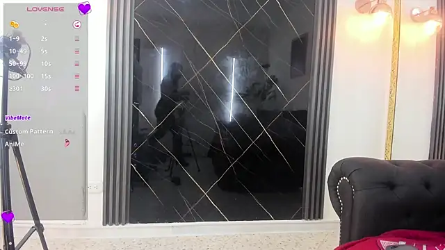 VickyJohnson1 online show from March 2026 08:37:02 PM