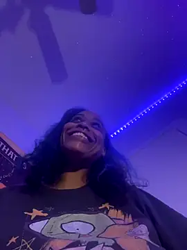 loveluna8 online show from October 2025 02:00:02 AM