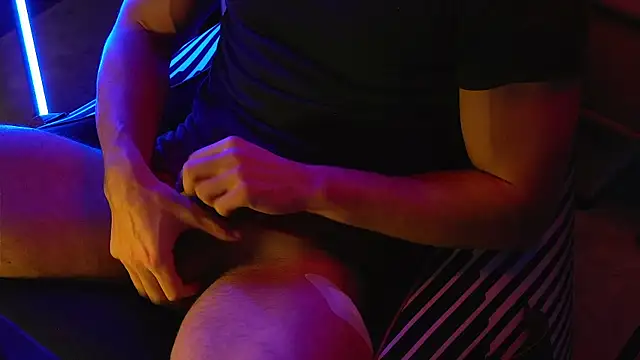 coupleofficial online show from January 2025 08:25:02 PM